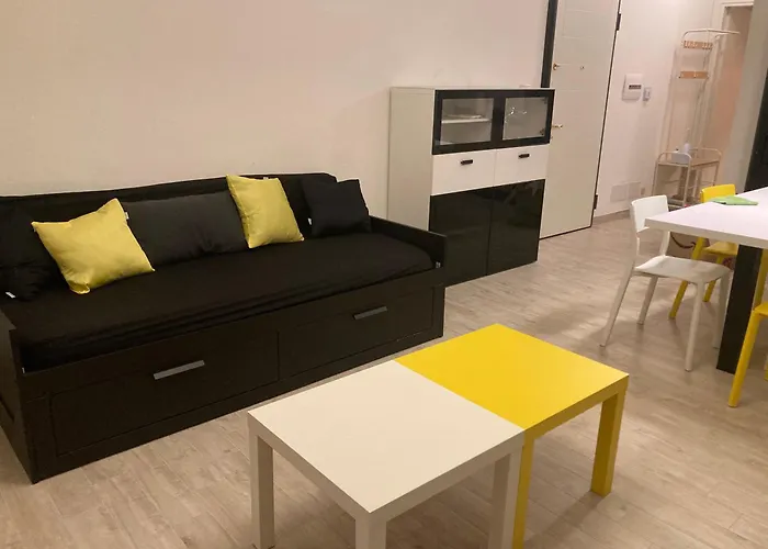 Апартаменты 8380 Lory's House
