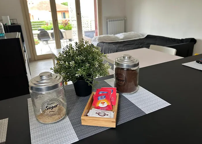 Апартаменты 8380 Lory's House *